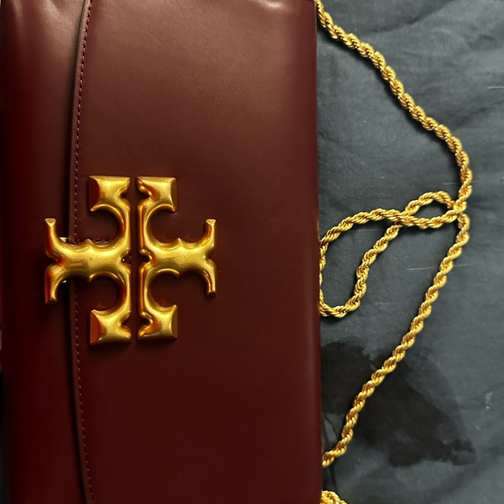 Tory Burch - Picture 3 of 3